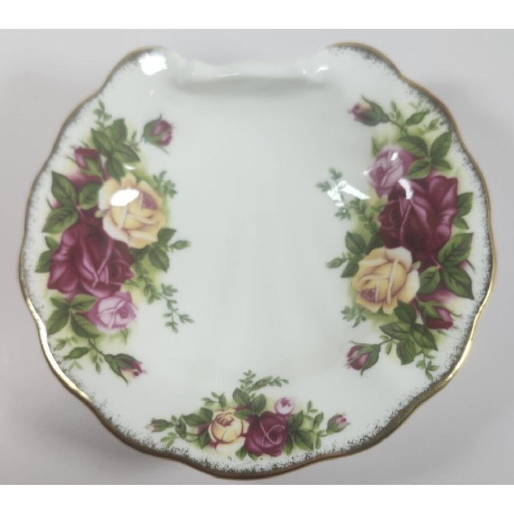 Royal Albert Old Country Roses Shell Tray 4.75x4.25" Trinket Dish EUC